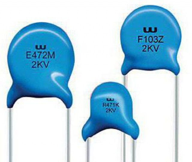 Какие бывают конденсаторы? Типы конденсаторов, их характеристики - ЯПлакалъ