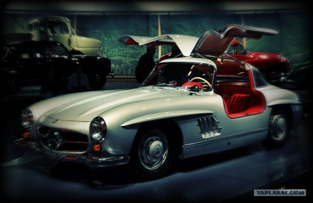 Фотоотчет. Германия. Музей Mercedes-Benz