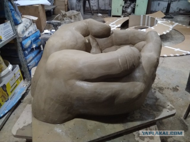 Изготовление (пошагово) здоровенных ладоней из композита