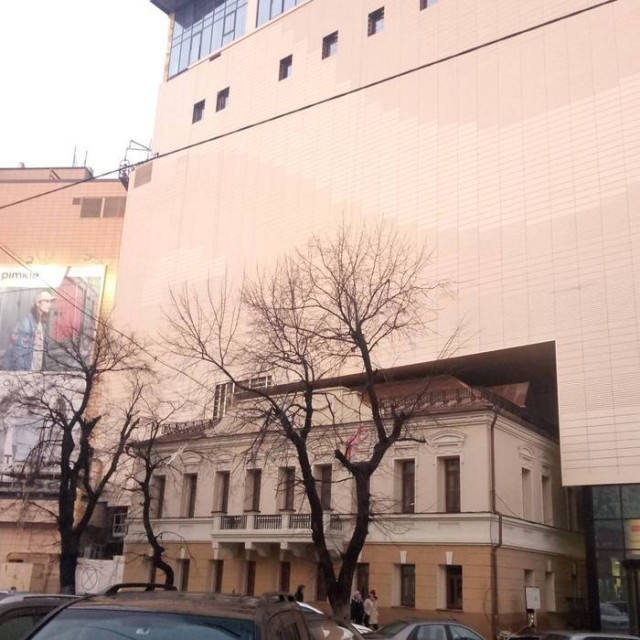 Российские города с самой варварской застройкой исторического центра