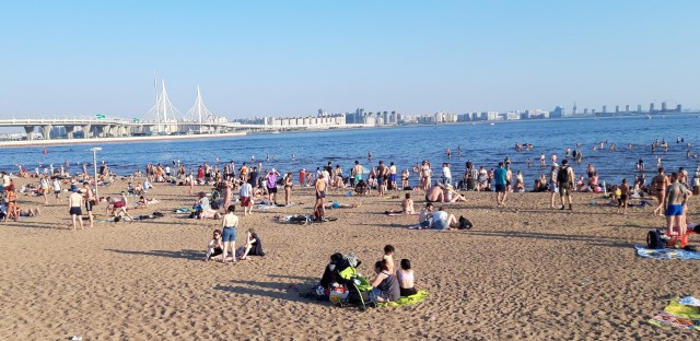 Питер превращается в курорты Краснодарского края...