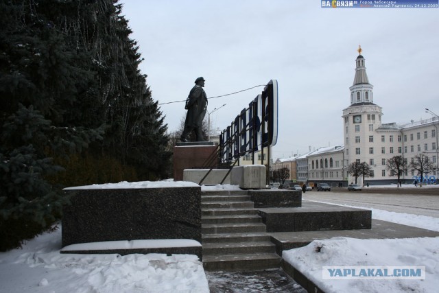 В Полтаве демонтировали памятник русскому полководцу Александру Суворову