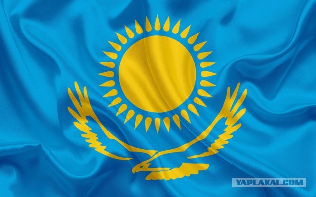 Украинский флаг в детской комнате