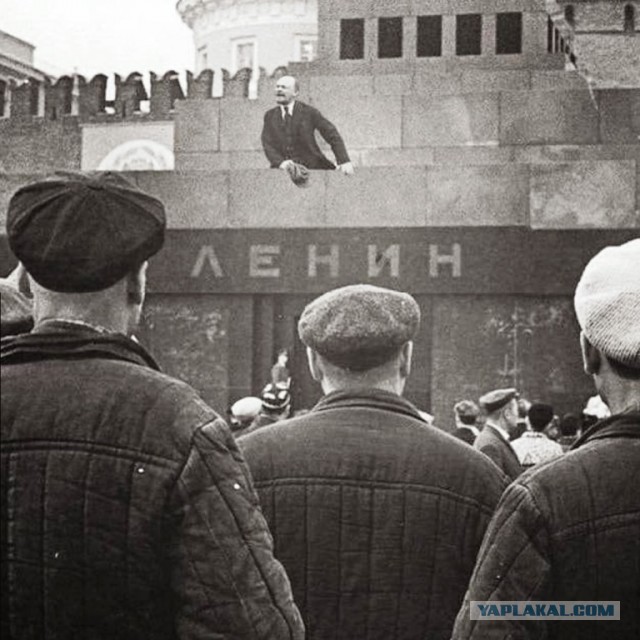 Группа Rammstein в поддержку РФ, включила песню Газманова на концерте в Таллине
