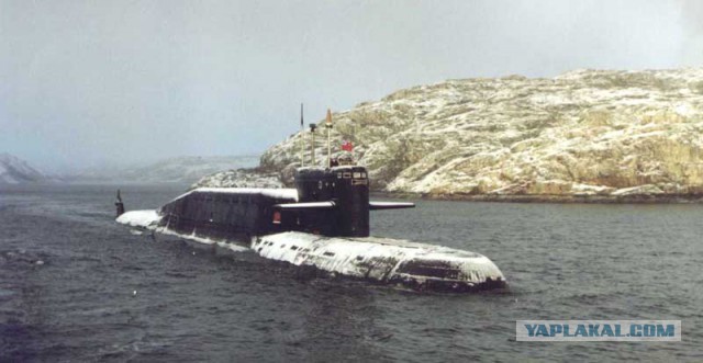 Затонул траулер "Дальний Восток"