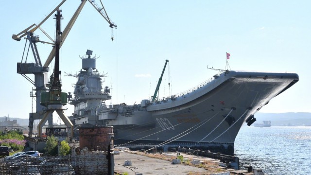 В Китае назвали проржавелый авианосец «Адмирал Кузнецов» позором российского флота