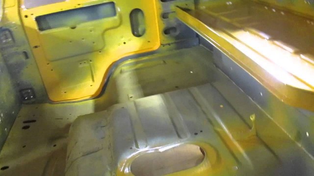 Кабина грузовика разлетелась на куски