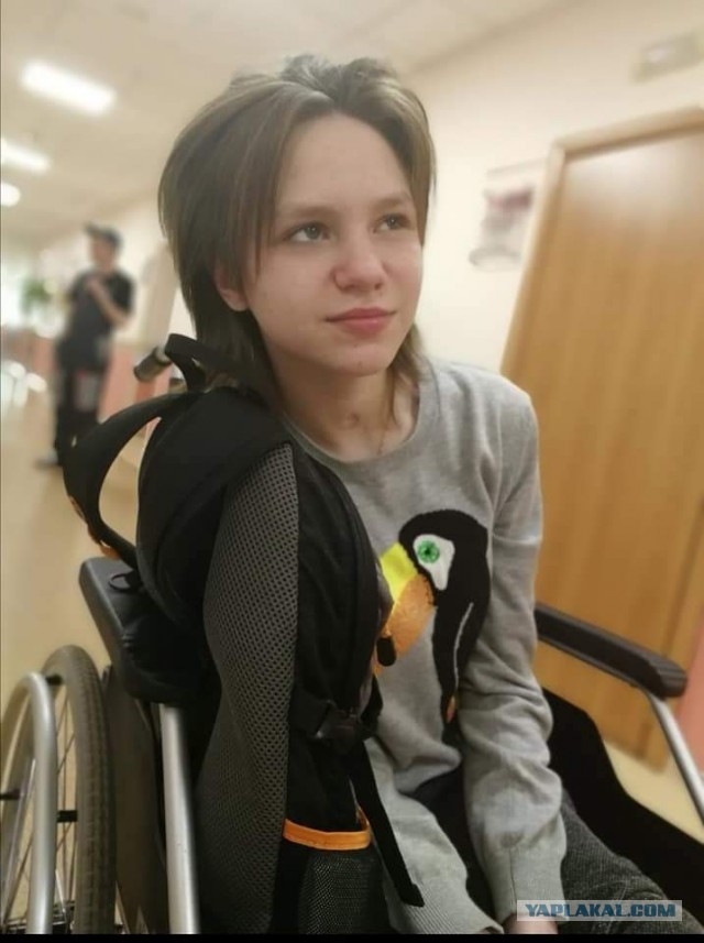 Парень толкнул Лену с 8-го этажа, но она выжила: как трагедия изменила жизнь девушки из маленького города