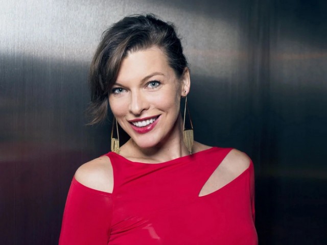 Милфа Йовович