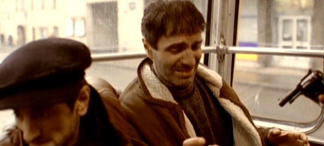 Петербургские троллейбусы стали показывать число безбилетников в салоне.