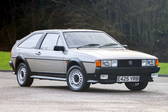 Автомобили аукциона Manor Park Classics. Февраль 2024.