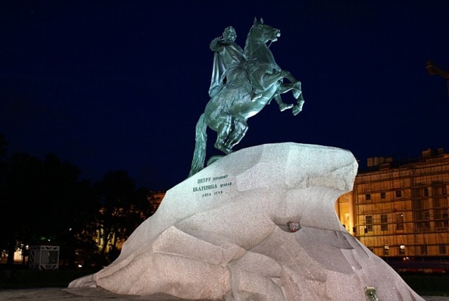 Лики Питера