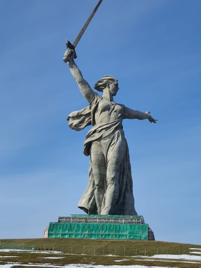 Родина - мать в цифрах и деталях
