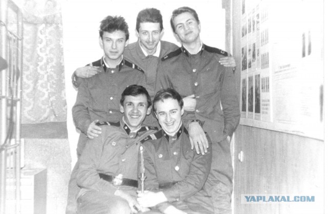 С наступающим мужики