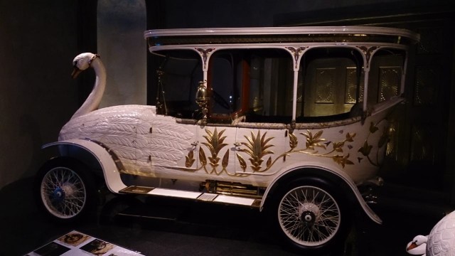 14 самых оригинальных автомобилей султана Брунея, от вида которых становится не по себе