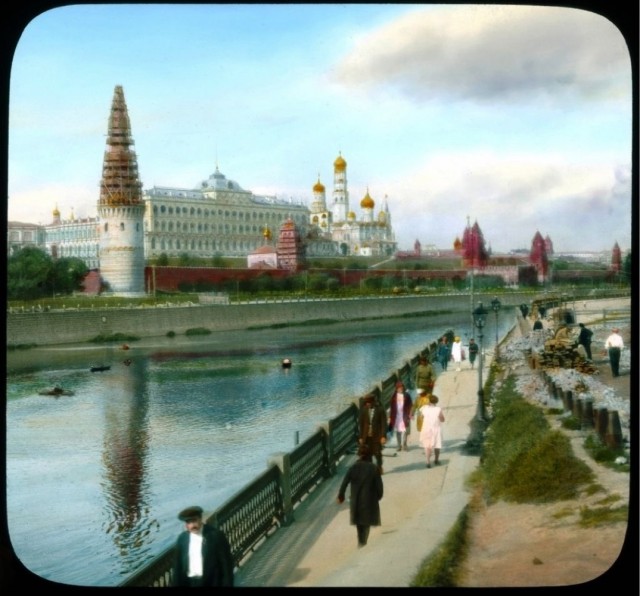 Москва и москвичи. Двадцатый век. 28.03.25