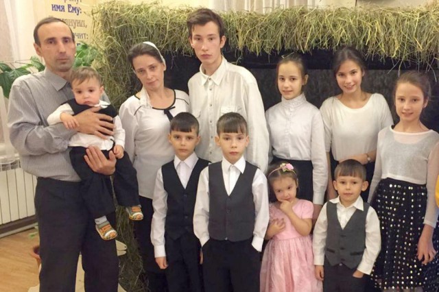 Жительница Подмосковья в 36 лет родила 11-го ребенка