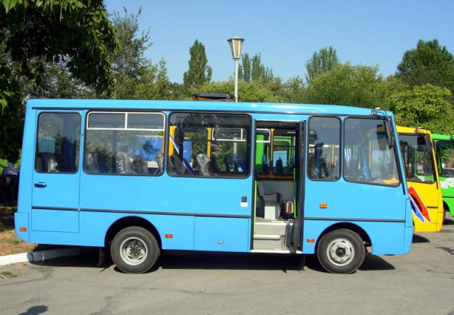 Игра на ЯПе: Угадай АВТО-8