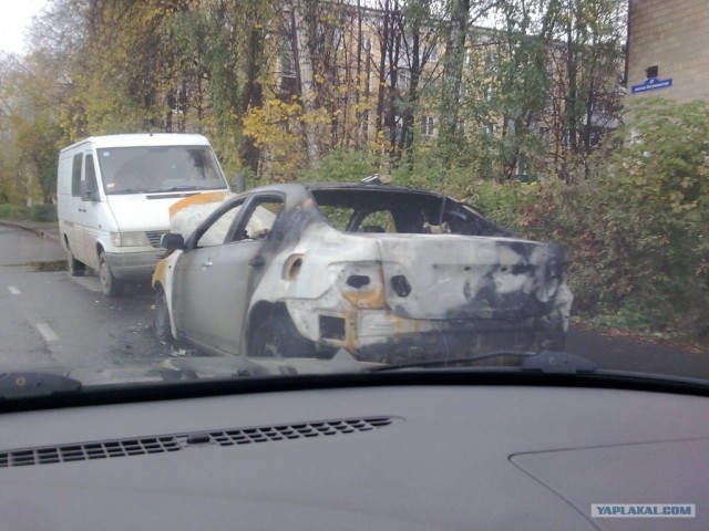 В Москве сжигают машины с кавказскими номерами