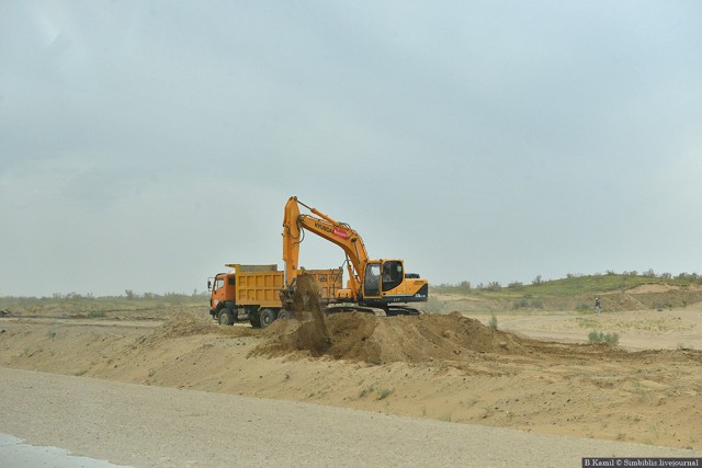 Как строят новые дороги в Узбекистане