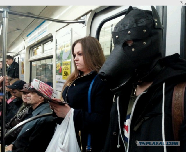 Свежие подземные модники из метрополитена