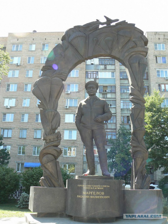 Интересные памятники вашего города