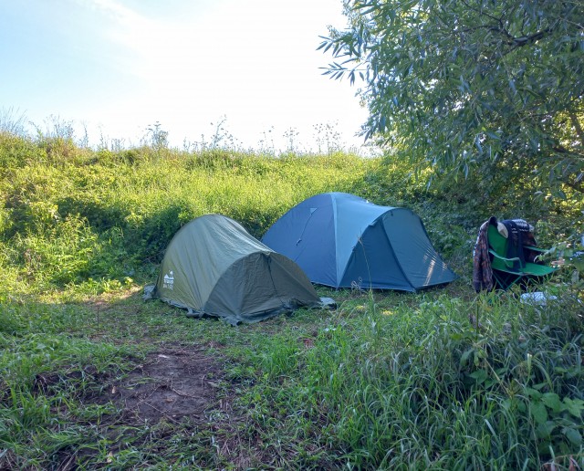 Палатки