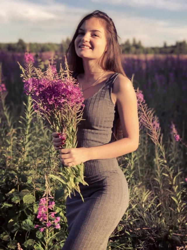 Девушки с сайта знакомств -3