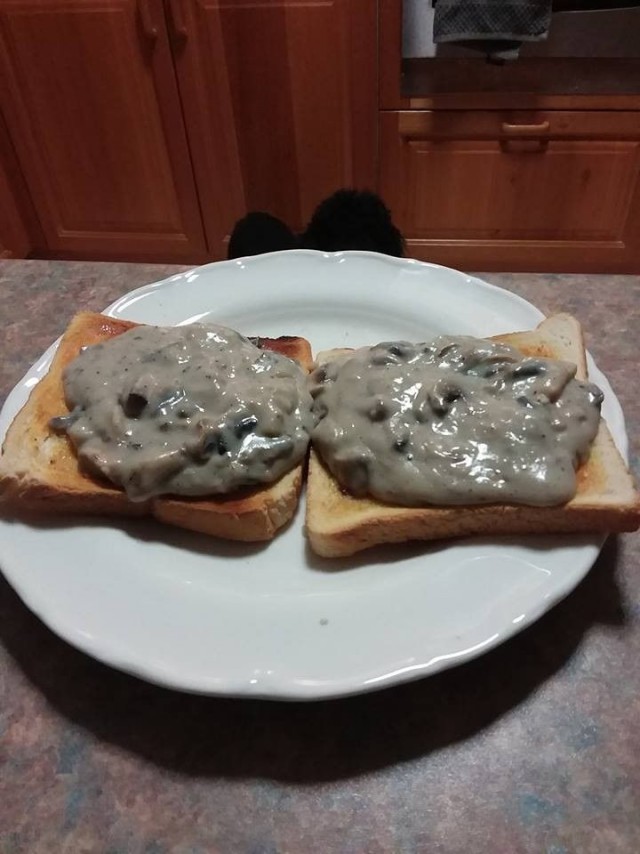 Время обедать.