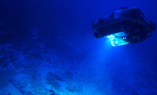 Сигнал с глубины океанов двигался со скоростью 370 км/ч. Что зафиксировали датчики