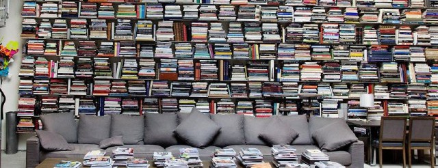 Куда прятать деньги от воров?