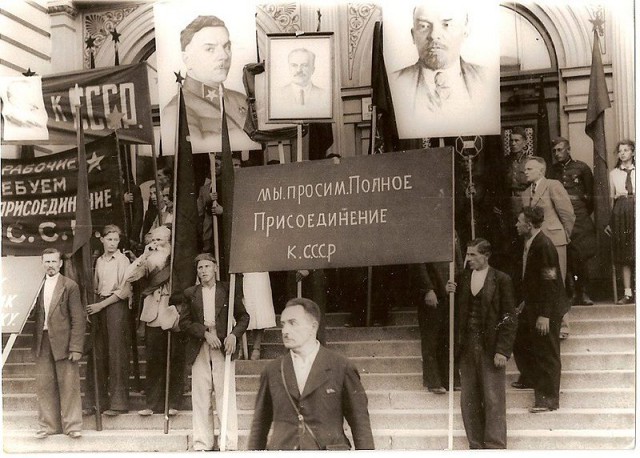 Прибалтика юридически принадлежит России