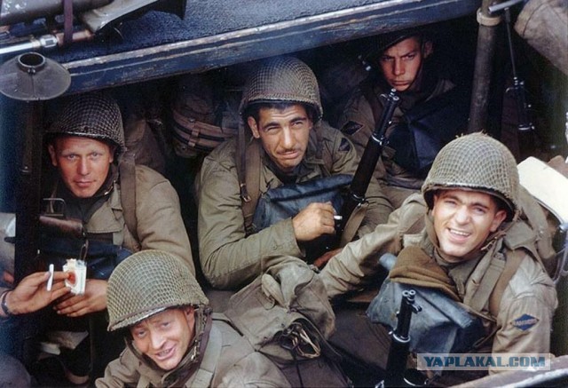 20 век в цвете. 1944 год. Воюющий мир 3/4 века назад