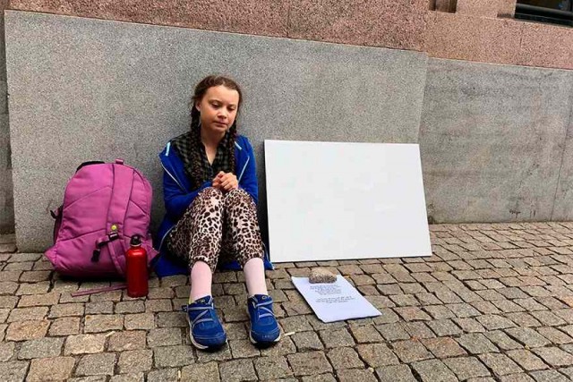 Ударим фотожабой по Грете Тунберг
