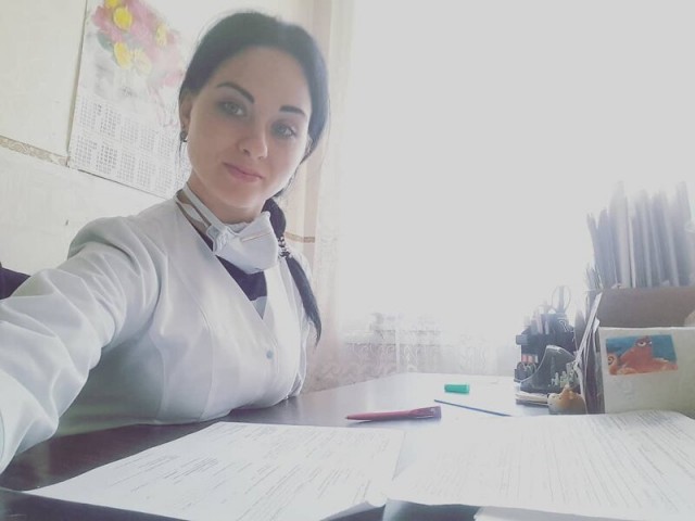 Они могли бы ходить по подиуму, но работают в больнице