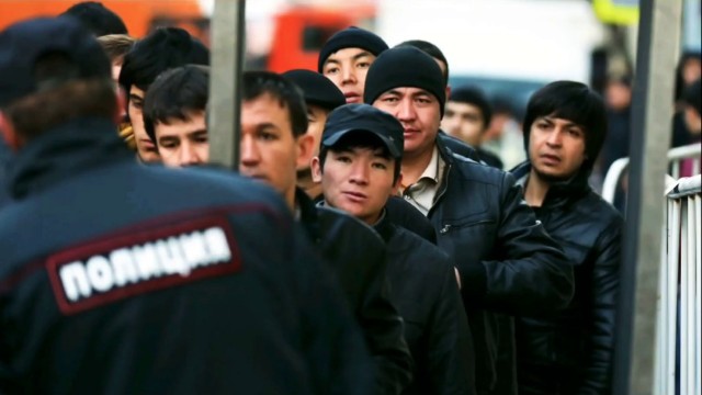 Каждое третье преступление в Москве и Подмосковье совершили мигранты