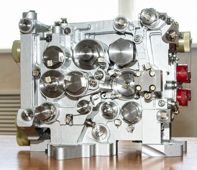 Двигатель ПД-8 отечественного самолета SJ-100 успешно прошел «прожарку»