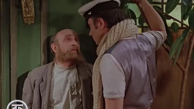 Инвалид, нарушивший п.8.3 ПДД подал в суд на самокатчика, залившего его перцовкой