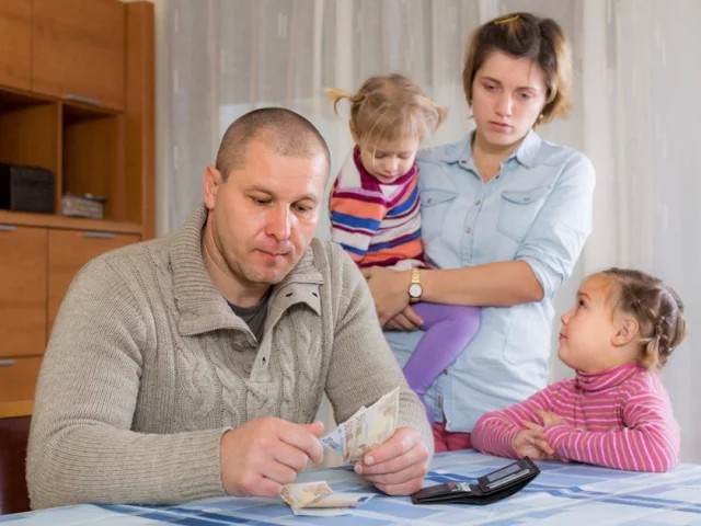 У кого сколько остается?