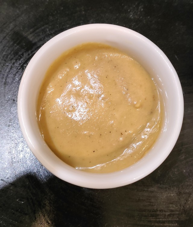 Говядина тушёная в сметанным соусе