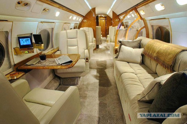 Роскошный частный самолёт Boeing 747-8 VIP