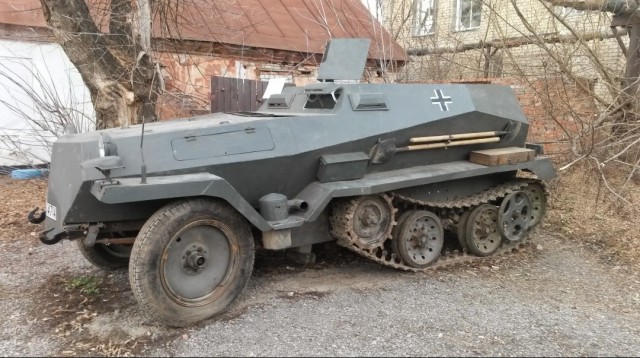 Самые необычные автомобили из советских фильмов