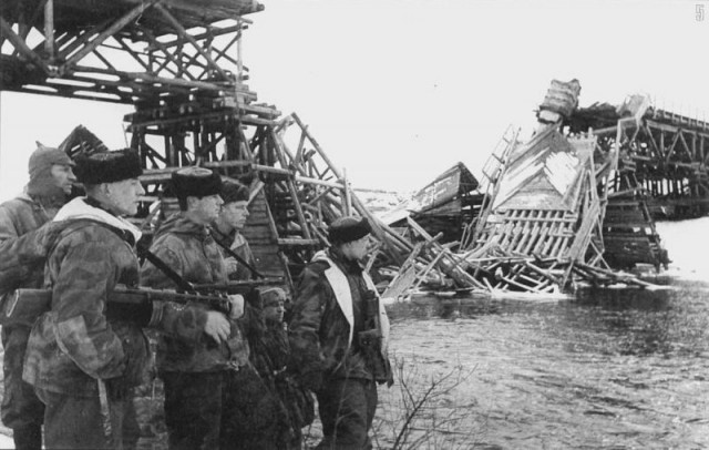 Фотографии из прошлого нашей страны - 12