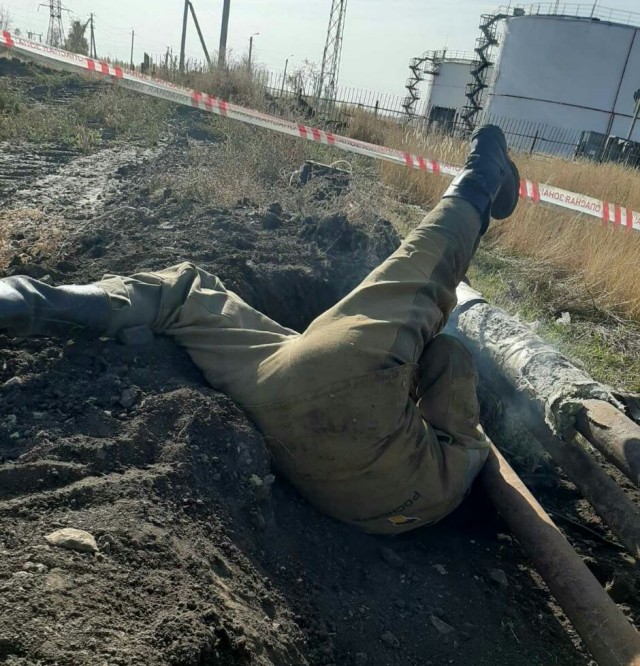 С днём работников нефтяной и газовой промышленности!