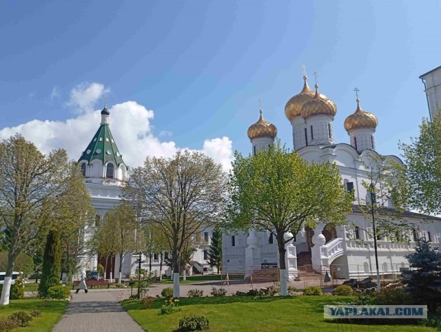 На машине по Золотому кольцу