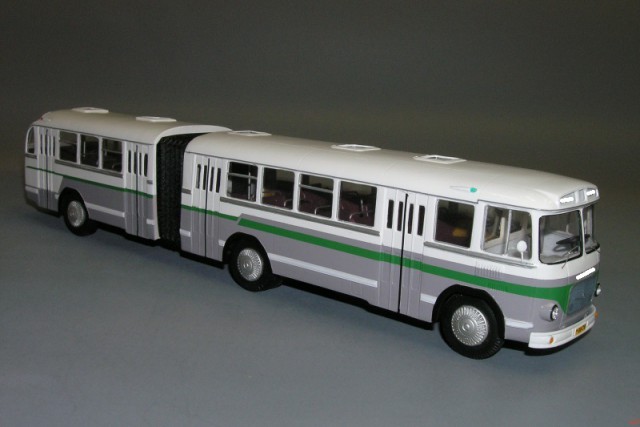 Игра на ЯПе: Угадай АВТО-9