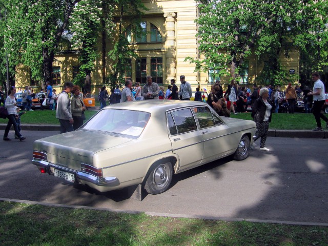 II Петербургский парад ретро-транспорта