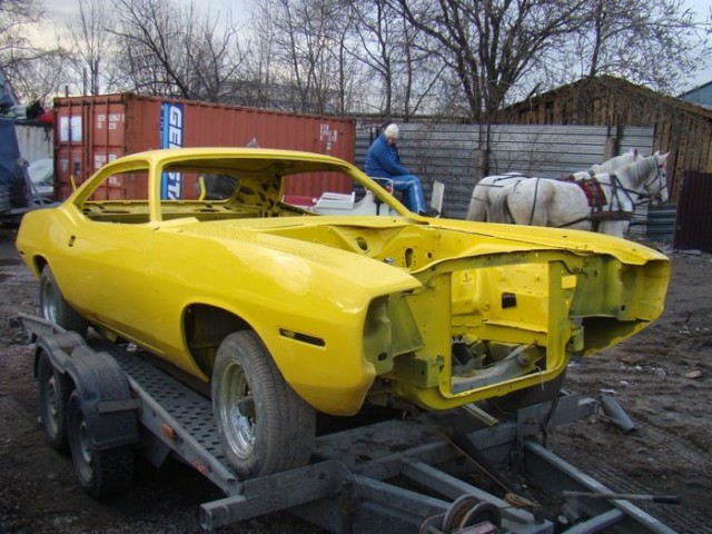 Фотоотчет о восстановлении мускул кара Plymouth Barracuda 1970 года