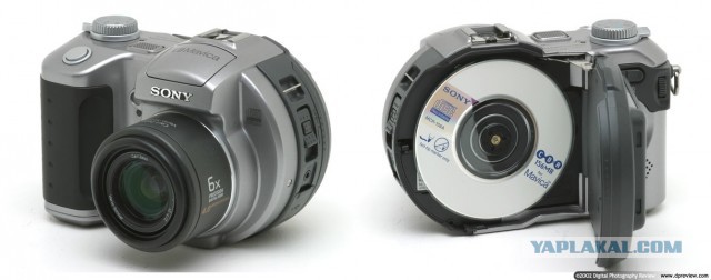 SD-карты были изобретены в 1999 году, тем временем компания Sony — в 1998 году