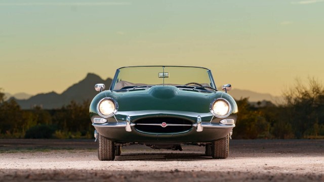 1966 Jaguar E-Type Roadster. Автопятница №153.